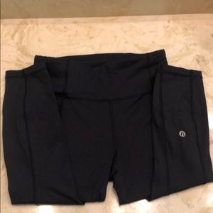 Lululemon Navy Blue Leggings (size 2)